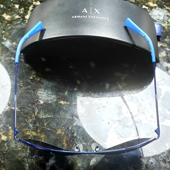 Armani Exchange Sunglasses Men - Picture 4 of 5